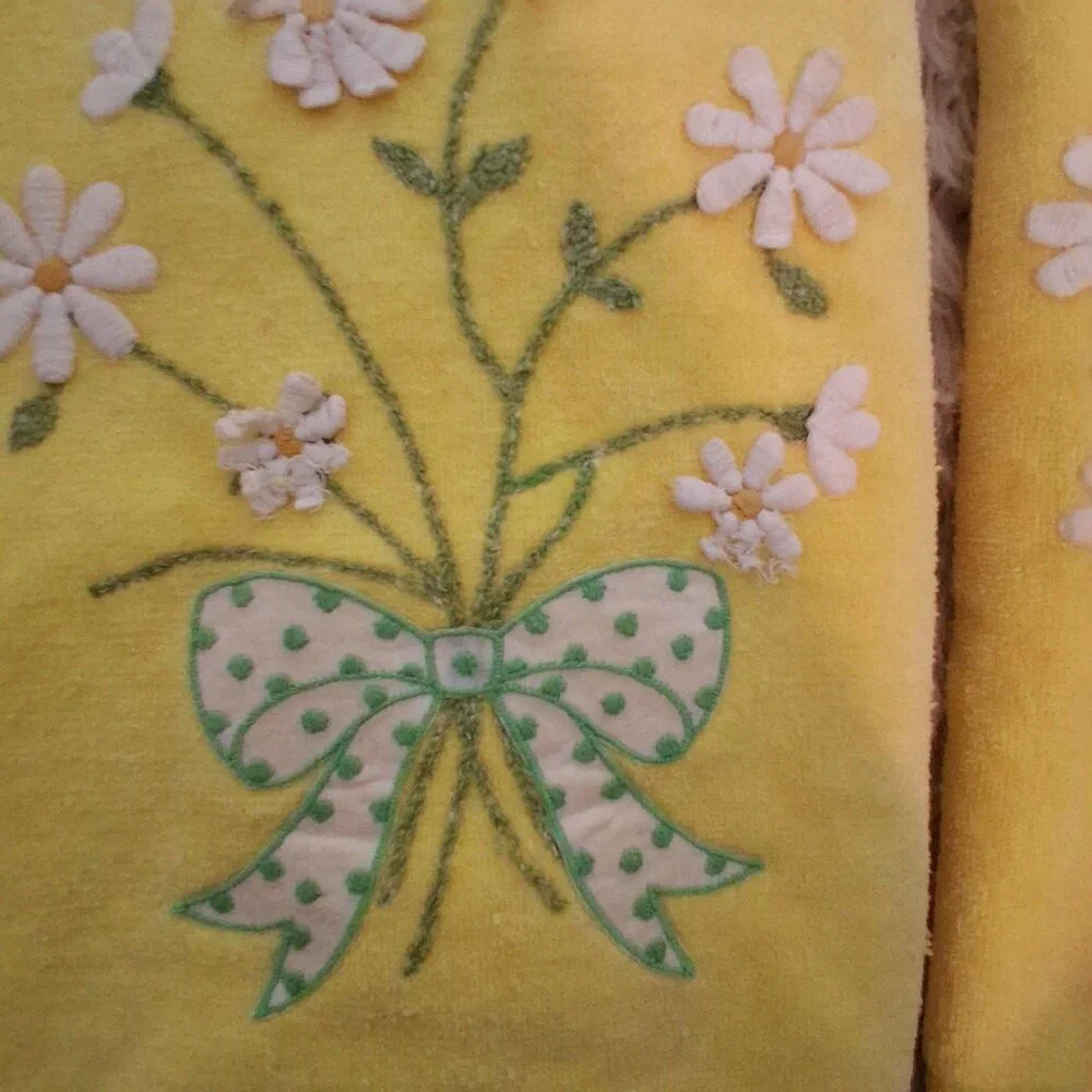 Springmaid vintage 3 towels yellow flowers USA bath